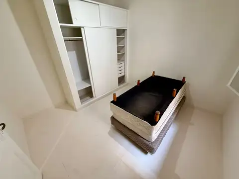 Depto Tipo Casa 2 ambientes con 1 baño