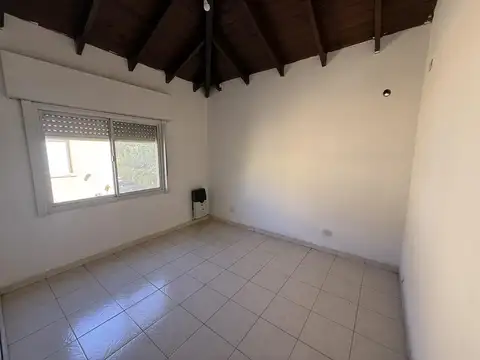 Departamento en Alquiler con 1 cocheras