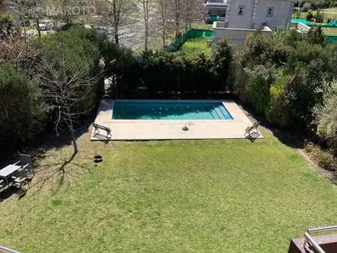 Casa en Venta en Haras Santa María, USD 365.000