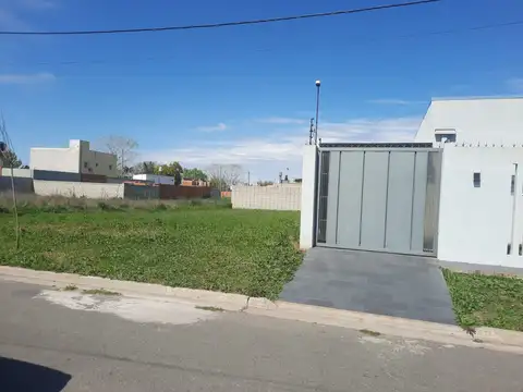 LOTE EN VENTA EN BARRIO ABIERTO NUEVO LORENZO