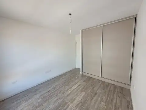 VENTA - Departamento 2 Dormitorios, Piscina y Quincho - Barrio Republica De La Sexta, Rosario