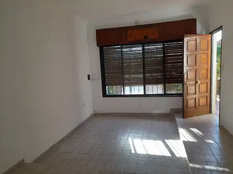 Casa en Alquiler en Del Viso, $ 800.000