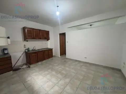 Depto Tipo Casa 2 ambientes con 1 baño