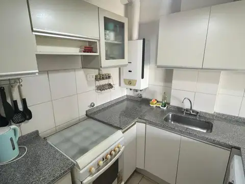 Departamento de 2 dormitorios balcon al frente