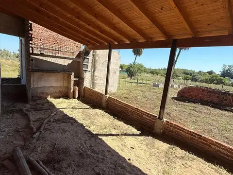 Casa 5 ambientes con 2 baños