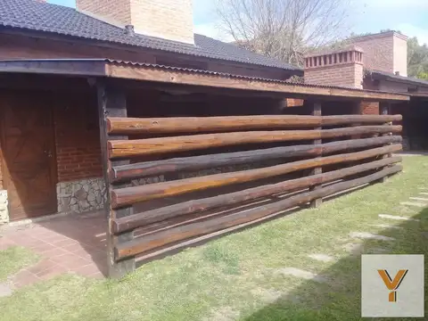 Casa en venta - 2 Dormitorios 1 Baño - 87Mts2 - Nueva Atlantis