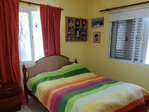 Casa 3 ambientes con 2 baños