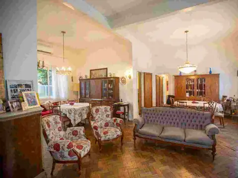 Exclusiva Propiedad de 130 m² en Monserrat | 3 Uni