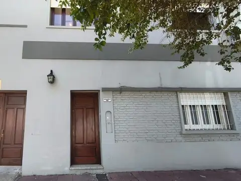 Depto Tipo Casa en Venta de 5 dormitorios