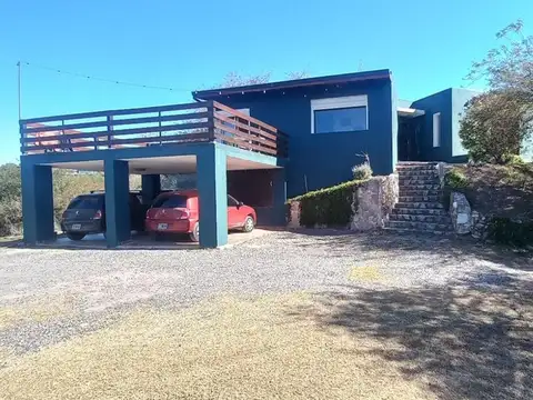 VENTA CASA 3 DORM CORRAL DE BARRANCAS UNQUILLO 