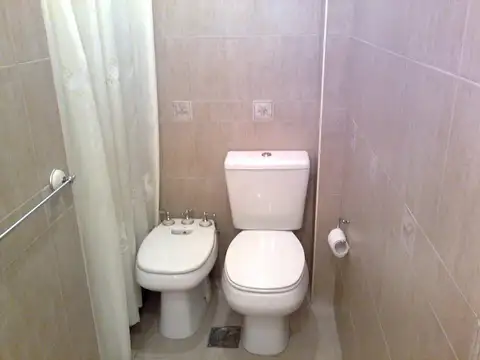 Depto Tipo Casa 3 ambientes con 2 baños