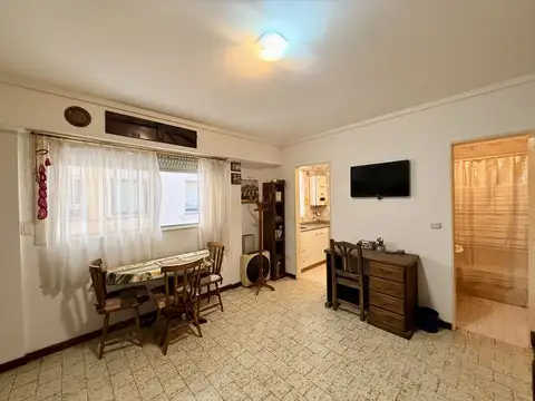Departamento en Venta en Plaza Colon, USD 45.000