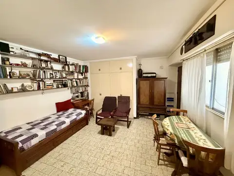ARENALES 2200, Piso 7