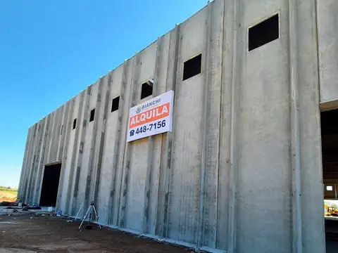 Galpon en Alquiler 45  mts Frente