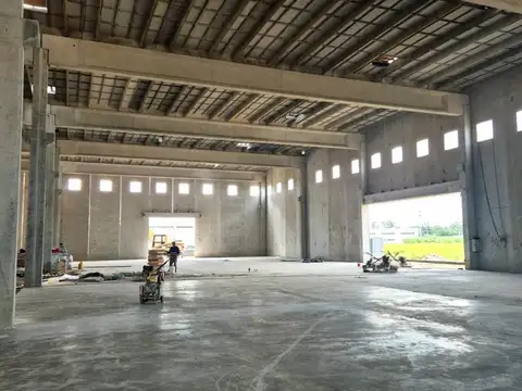 Galpon en Alquiler A Estrenar