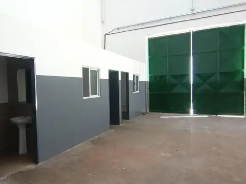 Venta Galpón Deposito 705m2 Quilmes
