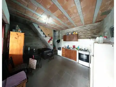 Casa en venta, España nº3221, Marcos Paz, Cod. 2345.-