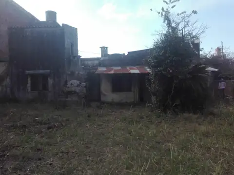 Casa A Refaccionar-Zona centro