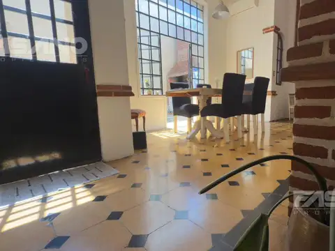 CASA LOTE PROPIO 4 AMB. C/ PILETA, GARAJE Y PARRILLA