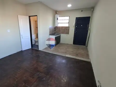 Departamento en Venta en Ezpeleta Este, USD 33.000