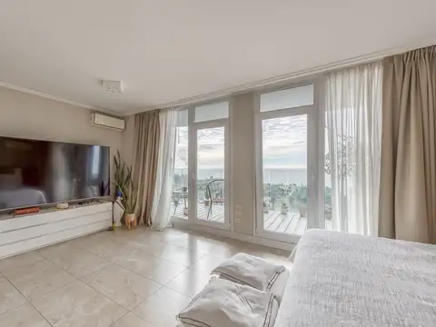 Departamento en Alquiler con 2 cocheras