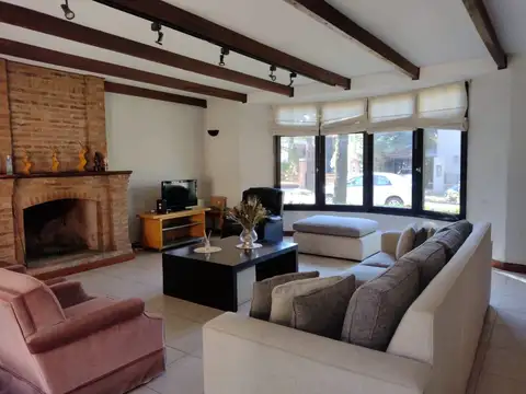 Casa en Venta de 5 dormitorios