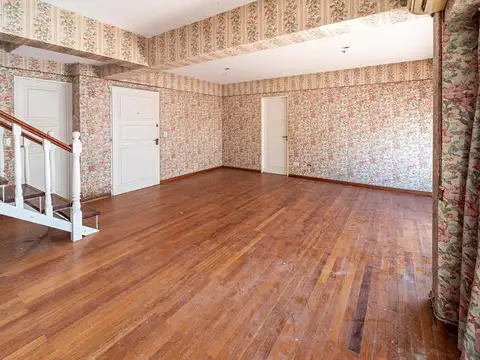 Departamento en Venta con 4 cocheras