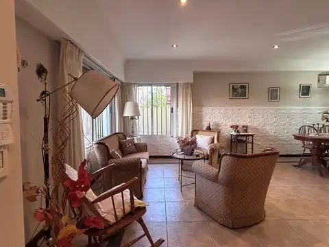 Casa en Venta en Olivos, USD 420.000