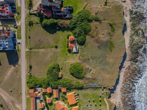 Terreno en Venta 75  mts Frente
