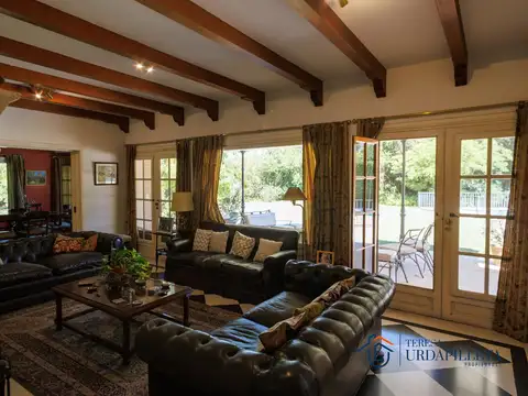 Casa en Martindale C.C