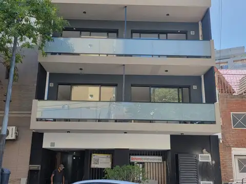 Departamento en Venta en Villa del Parque, USD 87.000
