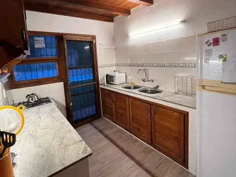 Casa en Alquiler Temporal con 2 cocheras