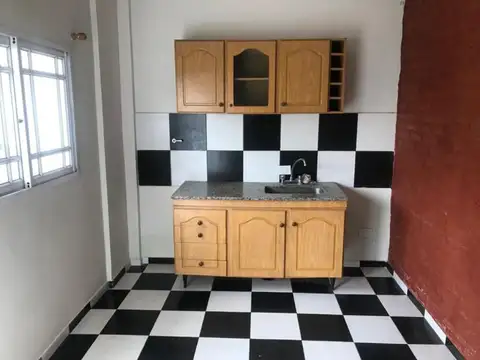 Independencia y Castro Barros