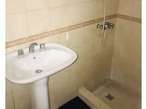 Independencia y Castro Barros