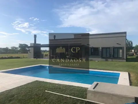 Excelente Casa en Venta en Barrio El Campo, Cardales