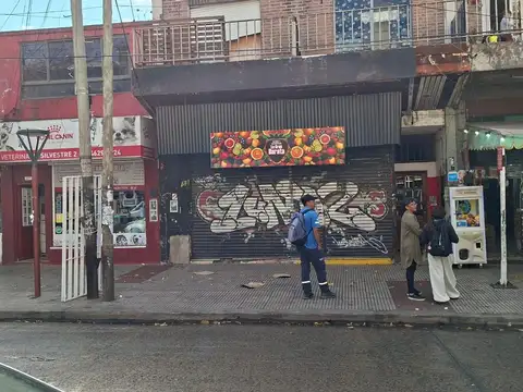 LOCAL COMERCIAL MORON CENTRO NORTE