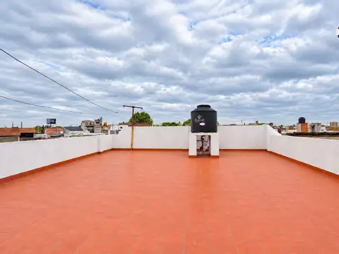 Depto Tipo Casa en Venta de 2 ambientes