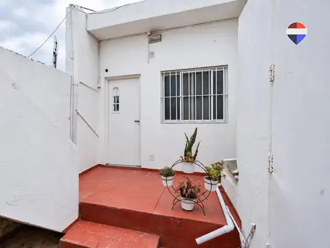 VENTA DE PH 2 AMBIENTES EN SARANDI AVELLANEDA