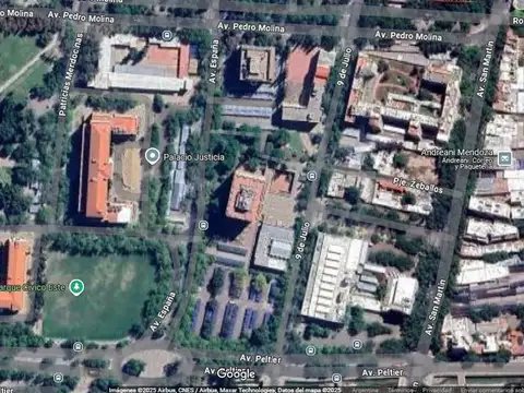 Terreno en venta en pleno centro de Mendoza