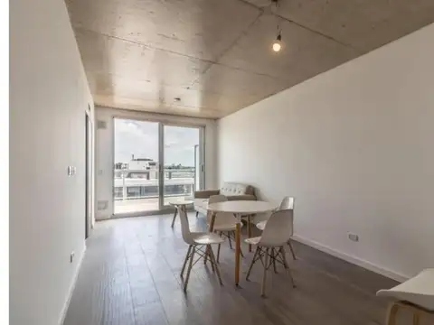 Departamento en Alquiler en Coghlan, $ 700.000