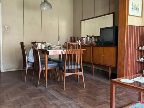 Casa en Venta en Turdera, USD 140.000