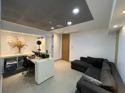 Oficina en alquiler en Edificio Bureau Pilar