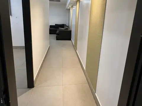 Oficina en Alquiler en Pilar, $ 980.000