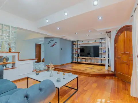 Casa en Venta en Lanus Oeste, USD 239.000