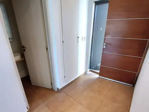 Casa 7 ambientes con 3 baños