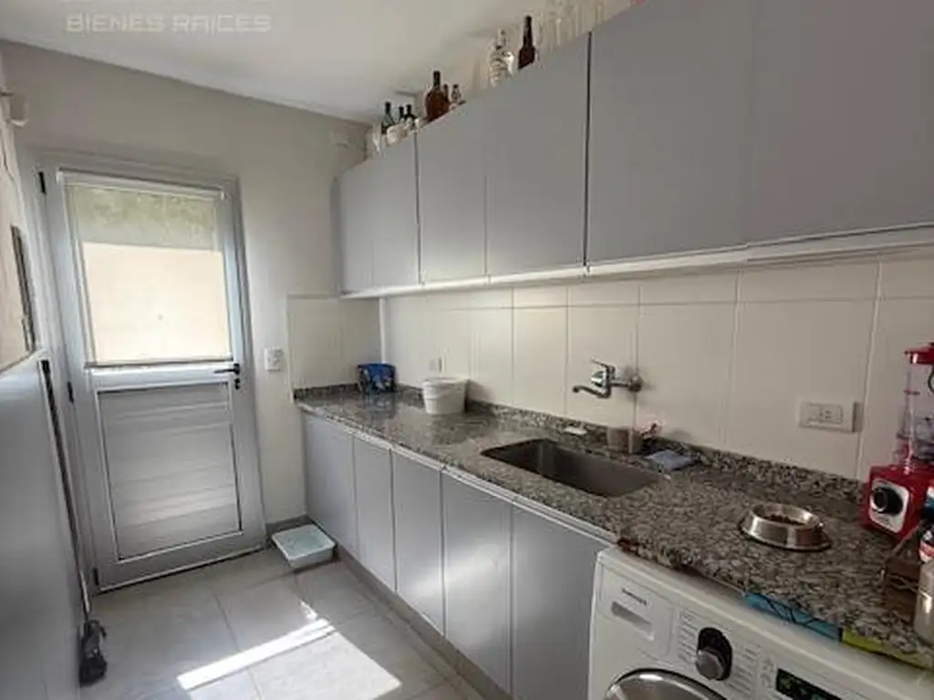Casa en Alquiler en Fincas de Iraola I
