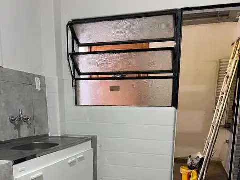 Depto Tipo Casa en Alquiler en Parque Patricios, $ 550.000