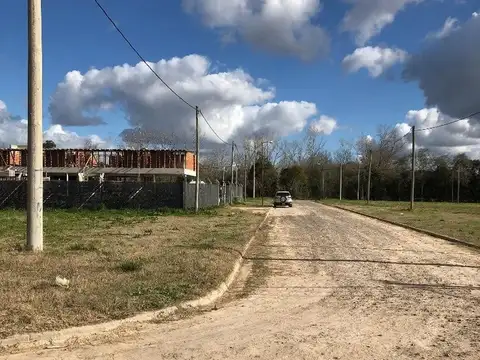 Terreno en Venta en Manuel B Gonnet, USD 60.000
