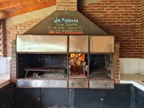 (KM33) Areco esquina campana