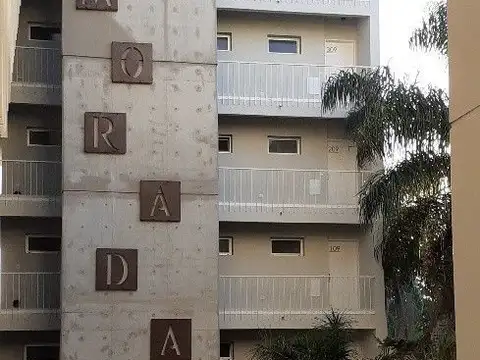 Departamento en venta c/ cochera en Belén de Escobar apto credito